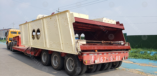 YK3075大型振动筛